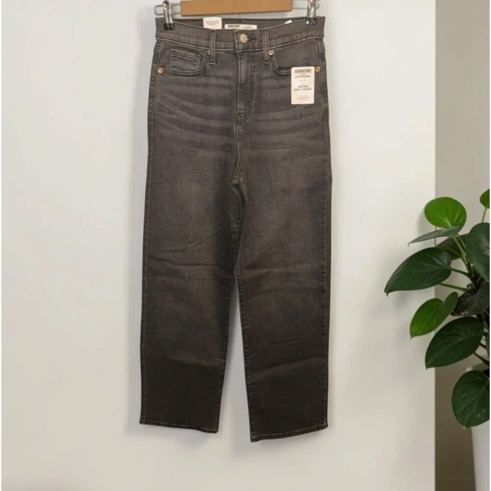 Women’s High-Rise Straight Leg Jeans Gray Denim Classic Signature